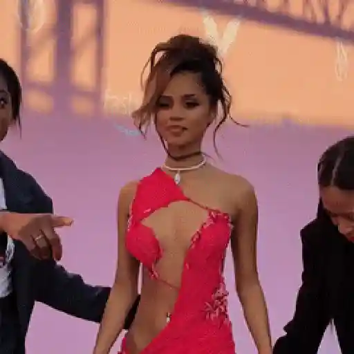 Tyla 19