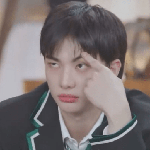 Hyunjin 2.0 25