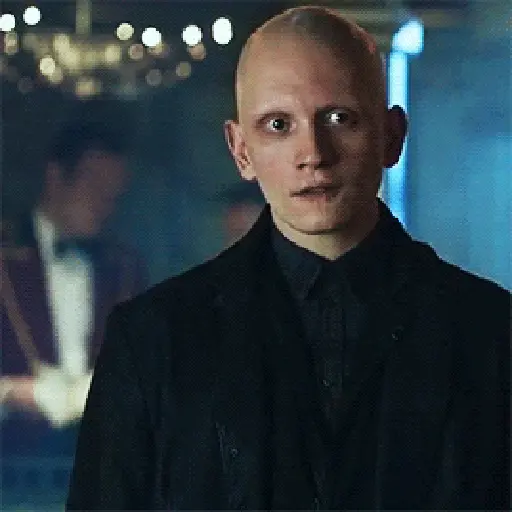 Hallo, My name is Victor Szasz 12