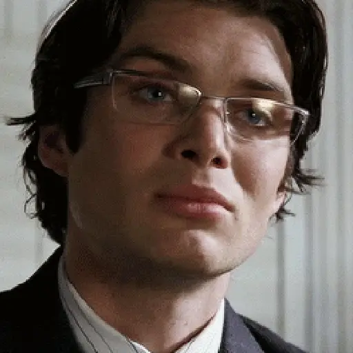 Hallo, My name is Victor Szasz 18
