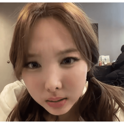 𐎱̸ Nayeon —— Twice དྷ 21