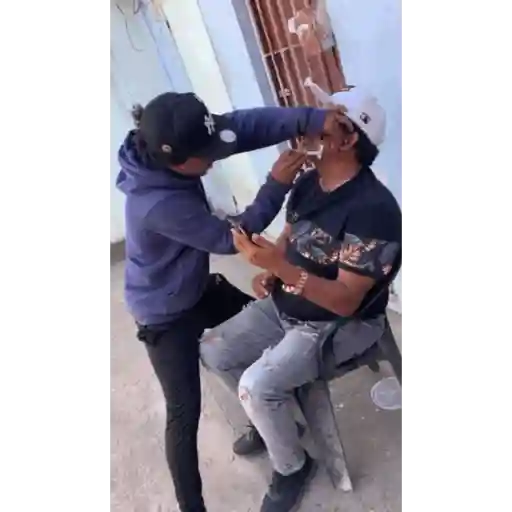 El lambe guevo  1