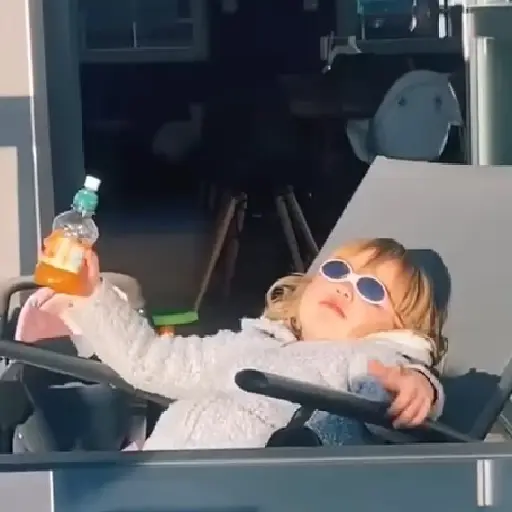 ස්ටිකර්