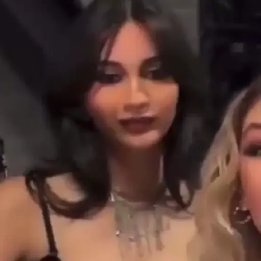 Gay el q los robe atte: Barbie 25