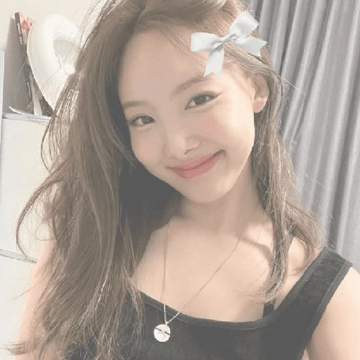 ─   N⍺ⴗeon  /  twice 2