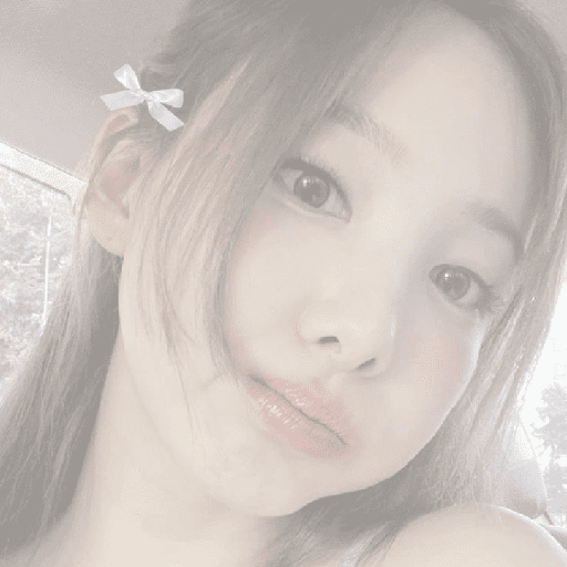 ─   N⍺ⴗeon  /  twice 6