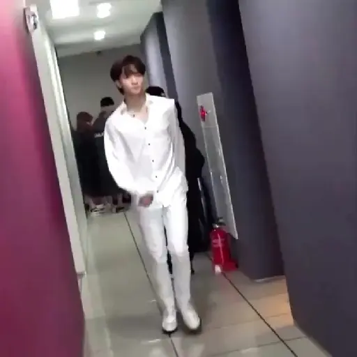 ׅ ׄ ‎‎ꔫ ‎  . — Hyunjin﹗ 9