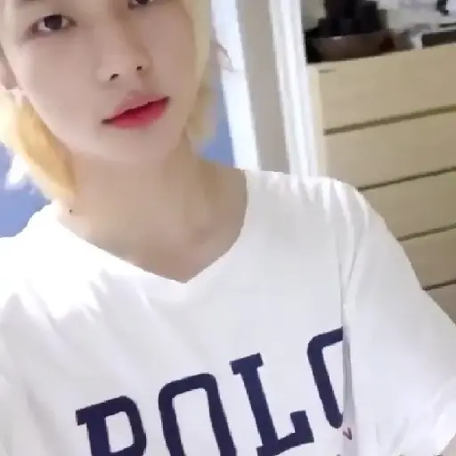 ׅ ׄ ‎‎ꔫ ‎  . — Hyunjin﹗ 6
