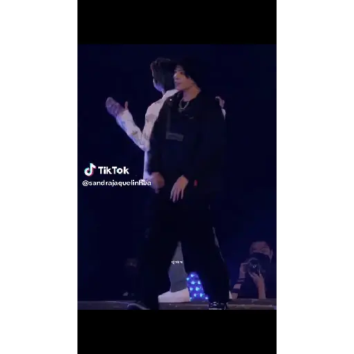 Jimin and JK divertidos 14