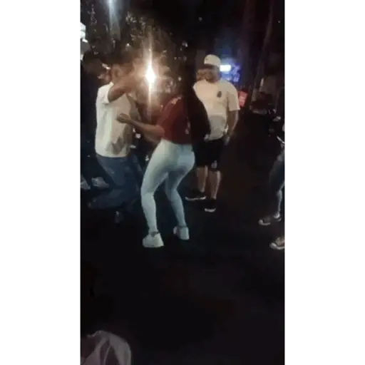 Çıkartma 8
