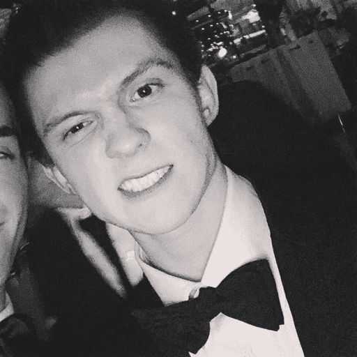 Tom Holland fig  7