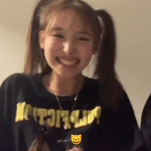 Nayeon😸 9