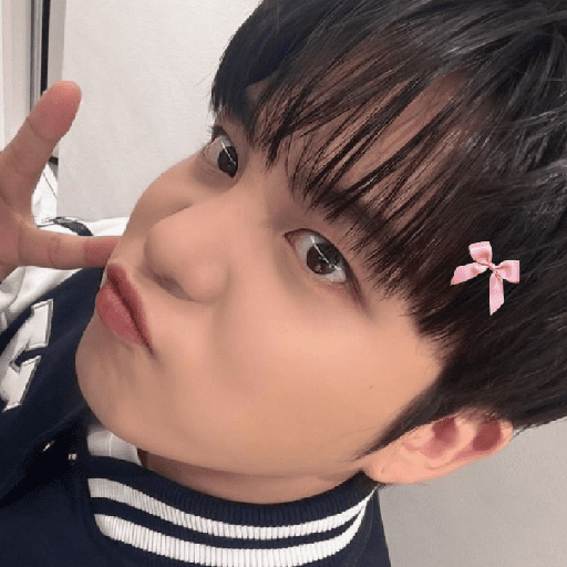 Jongho (coquette)  1