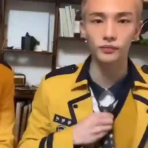 (렉스) ⃘𑵅 hyunjin. 🍊❟ 7