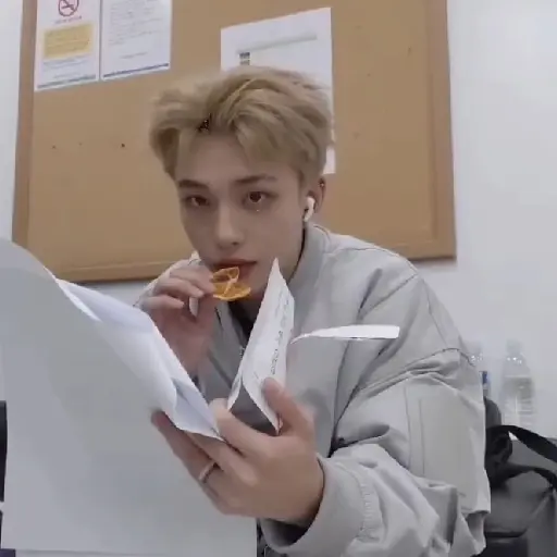 【렉스】 ⃘𑵅 hyunjin 🧺❟ 15