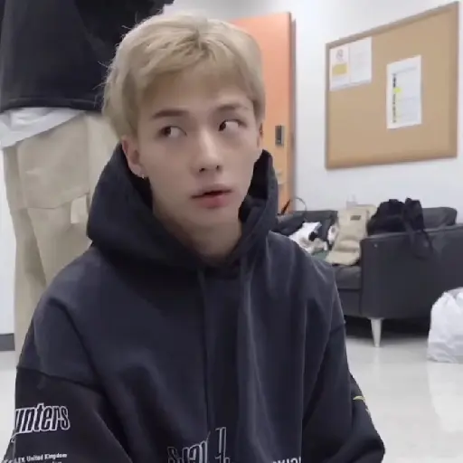 【렉스】 ⃘𑵅 hyunjin 🧺❟ 10