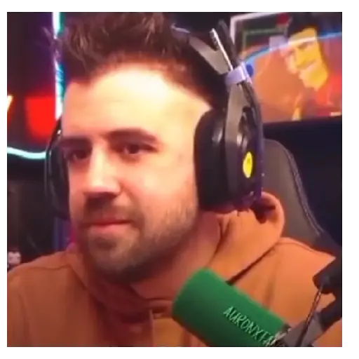Auron Mood ✨🎙️ Auronplay  9