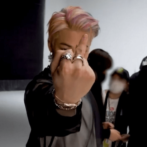 BTS - static # J u s t 7