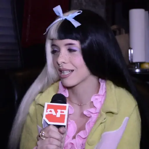 𐔌ᩙ۪🤍⃞ִᩧ̫� melanie martinez 11
