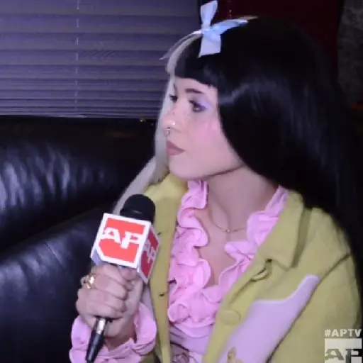 𐔌ᩙ۪🤍⃞ִᩧ̫� melanie martinez 13