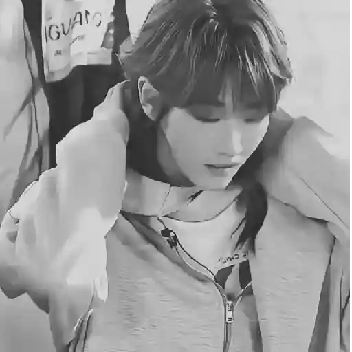 @ Hu ⎯⎯  Yetao. 羅 2