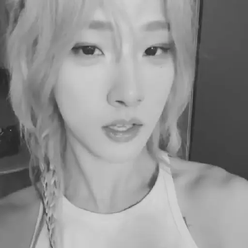 @ Hu ⎯⎯  Yetao. 羅 4