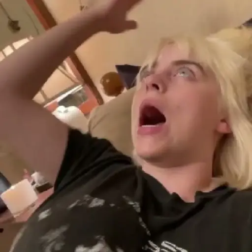 Billie eilish 🤘❤️ 23