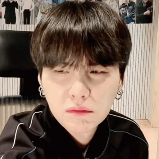 (  @jkvzz  )  -  𝐋uan.