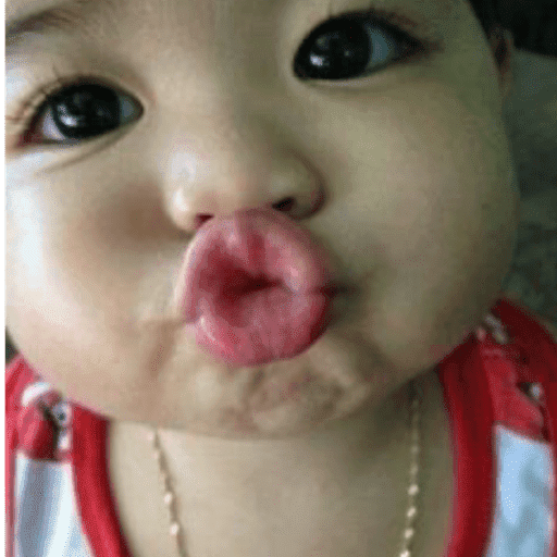 Bebés Besitos 😚😙💋
