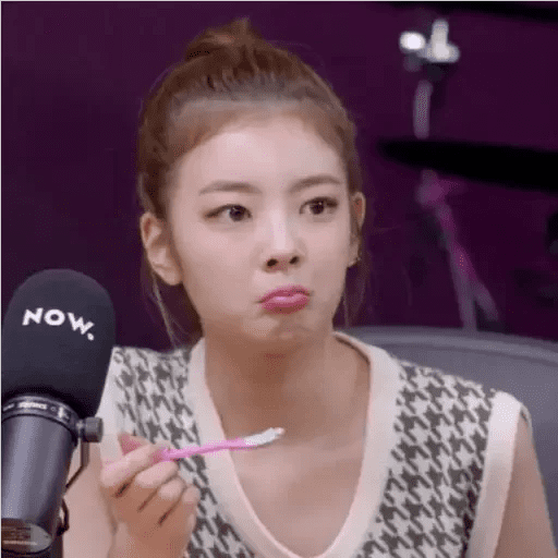 ITZY KPop 🇰🇷💗🎶🎙️✨ 30