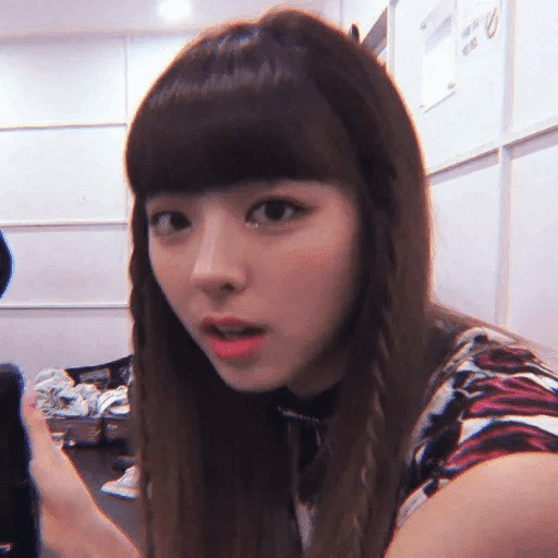 ITZY KPop 🇰🇷💗🎶🎙️✨ 16