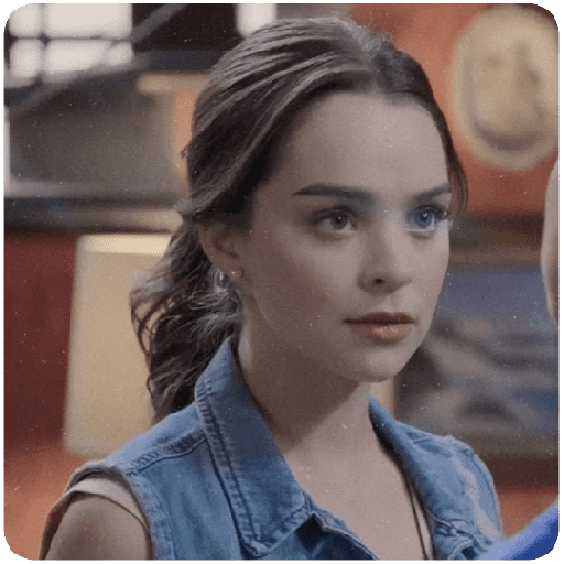 Macarena García 25