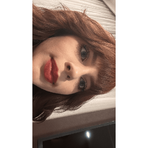 Keira Riff  19