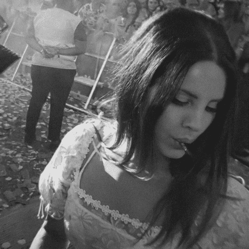 Lanita 🖤🧎🏻‍♀️‍➡️ 5