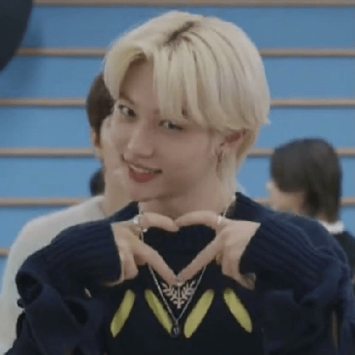 STRAYKIDS M 5