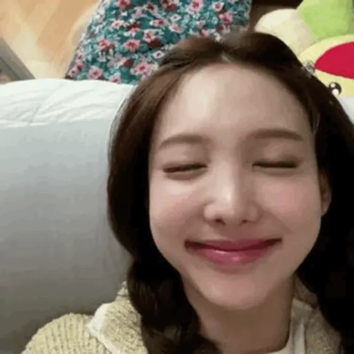 Nayeon 12