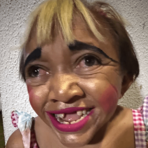 Estenis 😂 18