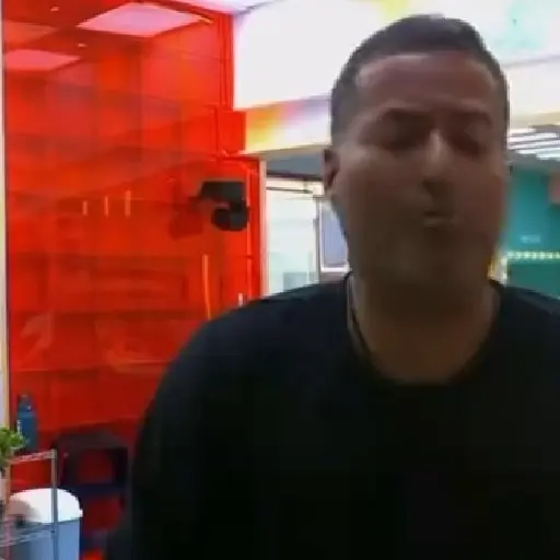 Aldo Rendon  9