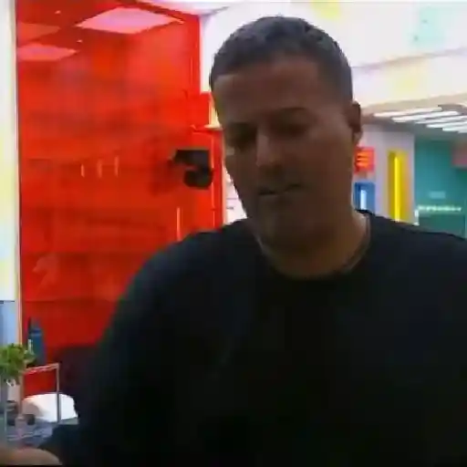 Aldo Rendon  8