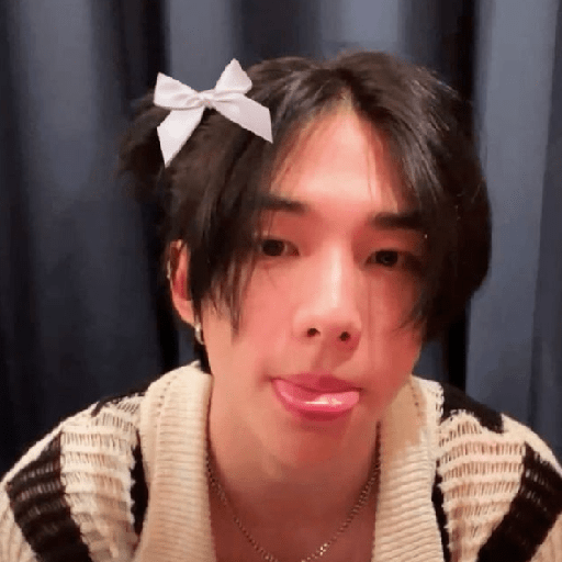 Hyunjin  5