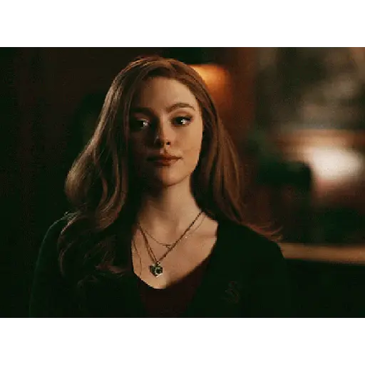 Hope mikaelson  13