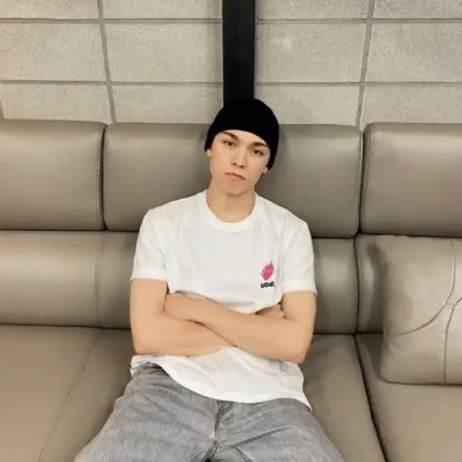 Vernon 💖😎 3