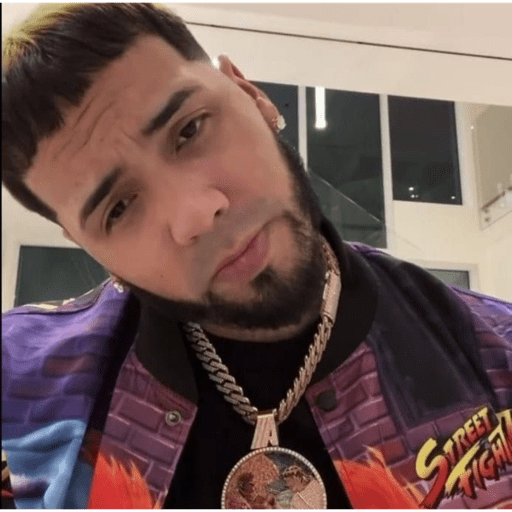 Anuel AA 4