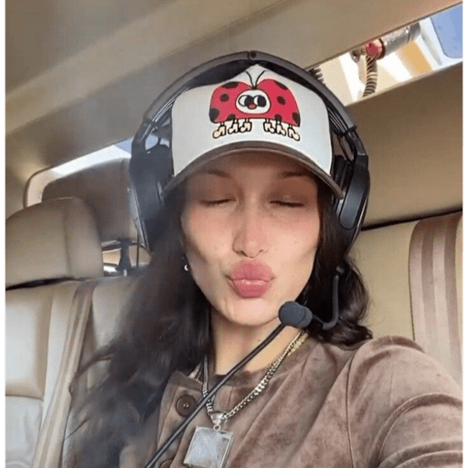 Bella Hadid 5