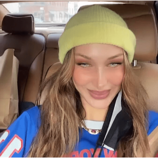 Bella Hadid 9