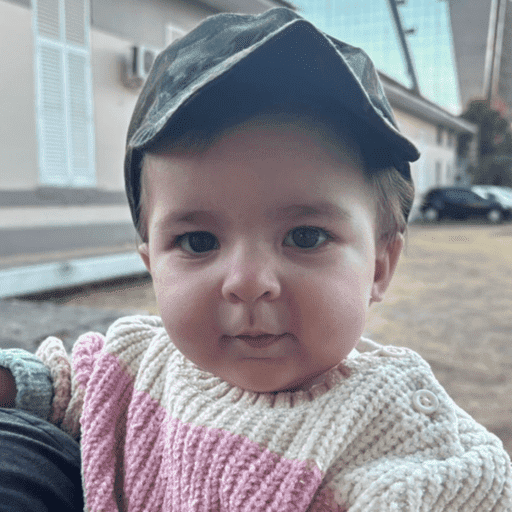 Isabelinha 11