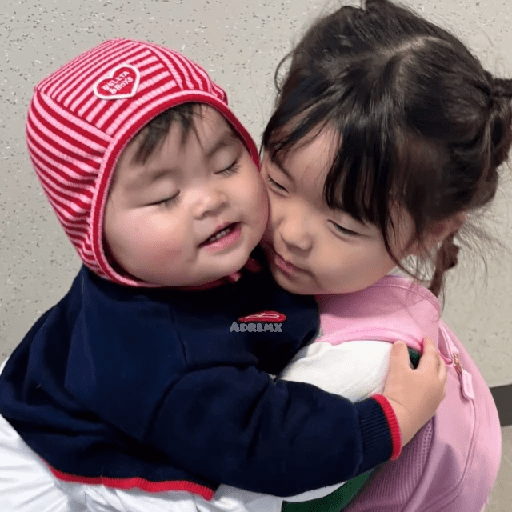 Rohee and Adriele ♡ Roheemx 16