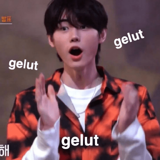 Girlfriend heeseung 2