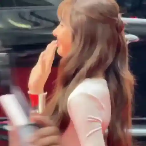 ꛱Lalisa    00  :  00 8