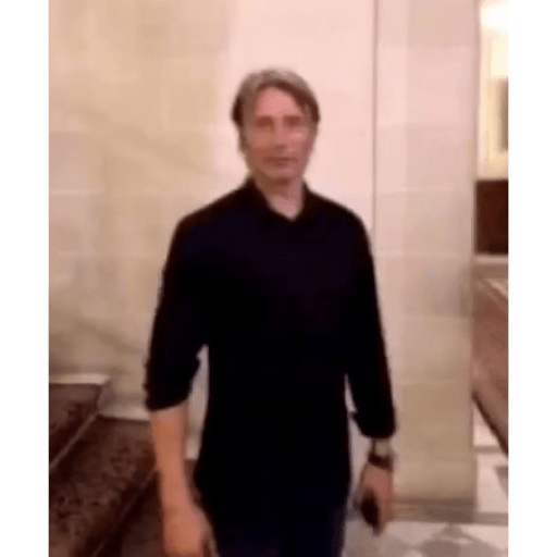 Mads mikkelsen  7